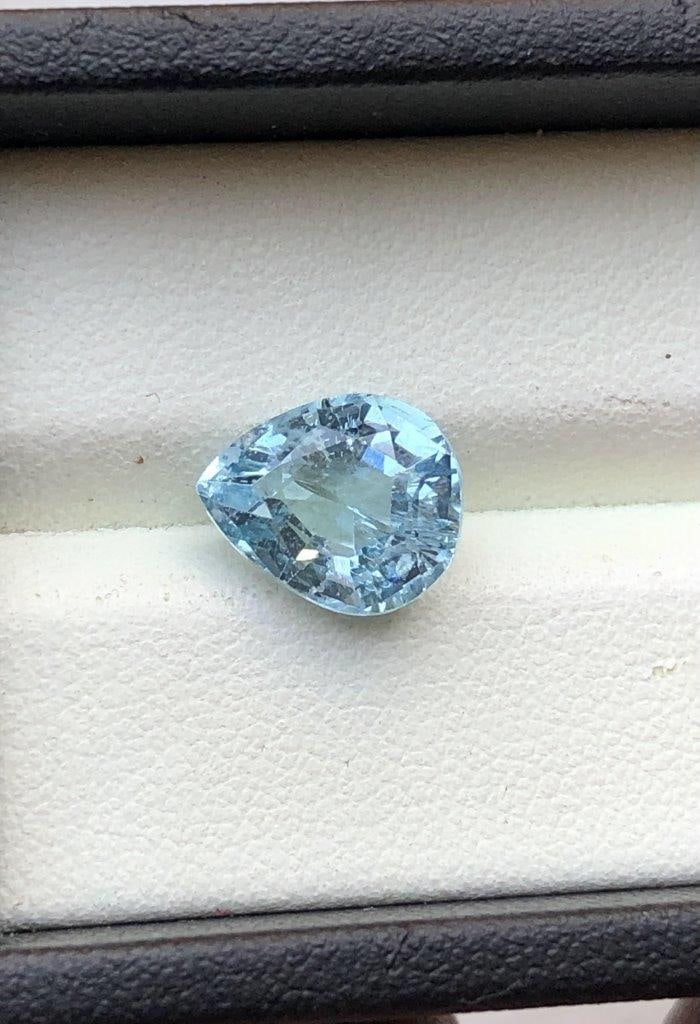 3.65 Carats Natural Santa Maria Aquamarine Gemstone - 11X10X7 mm (1 of 4)