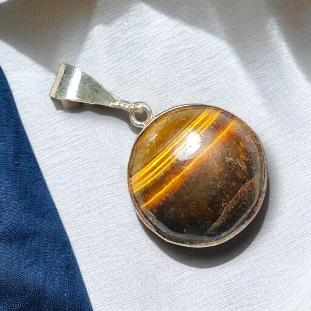 ROUND Tiger Eye Handmade Pendant: ROUND Tiger Eye Handmade Pendant Shipping: