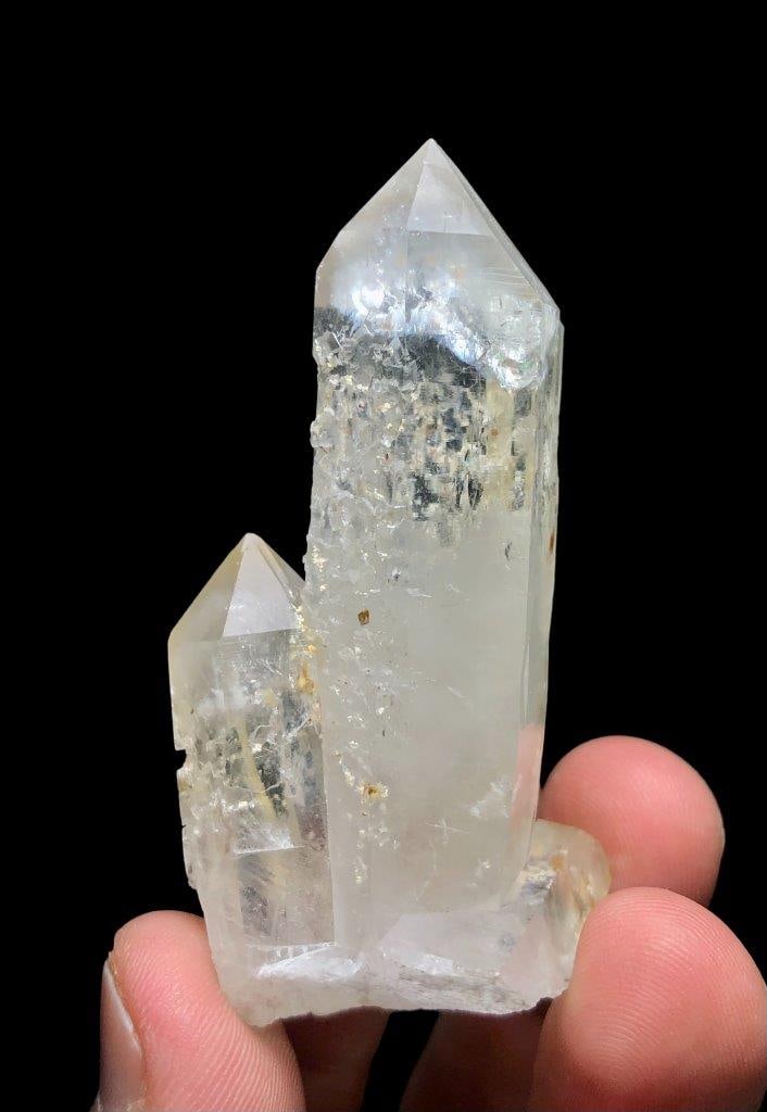 47 Grams Twin Quartz Crystals - 66X35X26 mm: 47 Grams Twin Quartz Crystals - 66X35X26 mmShipping Rate: $20.00 .shipping rates are determined by Parcel weight and destination.Combined shipping: We offer combine shipping on multiple items purchase