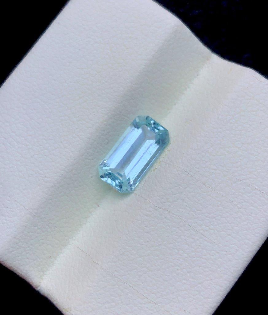 1.30 Carats Emerald Cut Natural Aquamarine Gemstone - 10X5.5X4 mm: 1.30 Carats Emerald Cut Natural Aquamarine Gemstone - 10X5.5X4 mm Shipping: