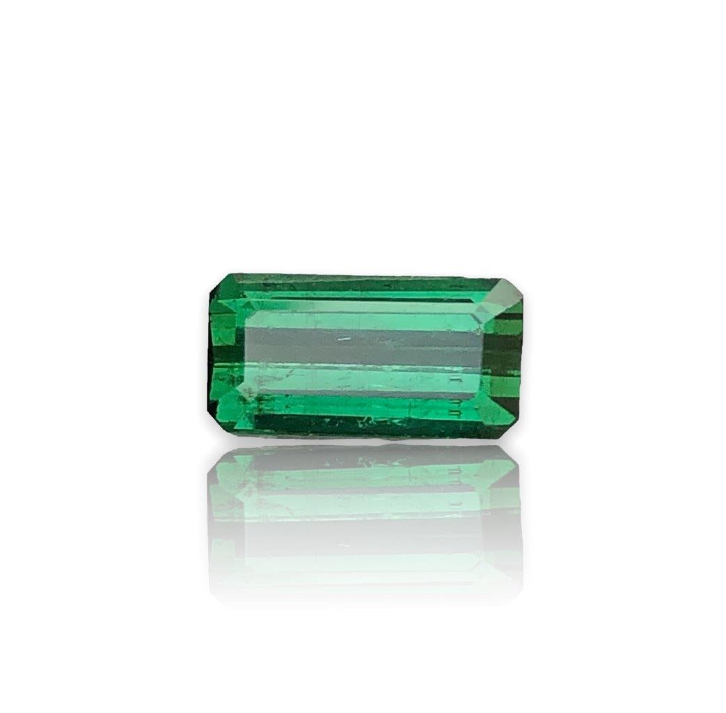 2.45 Cts Green Tourmaline -11X6X5 mm (1 of 4)