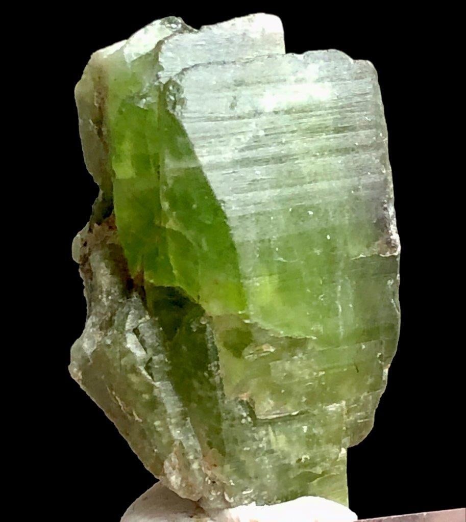 17 Grams Very Fine Quality Natural Peridot Crystal Undamaged - 35X20X17 mm (1 of 4)
