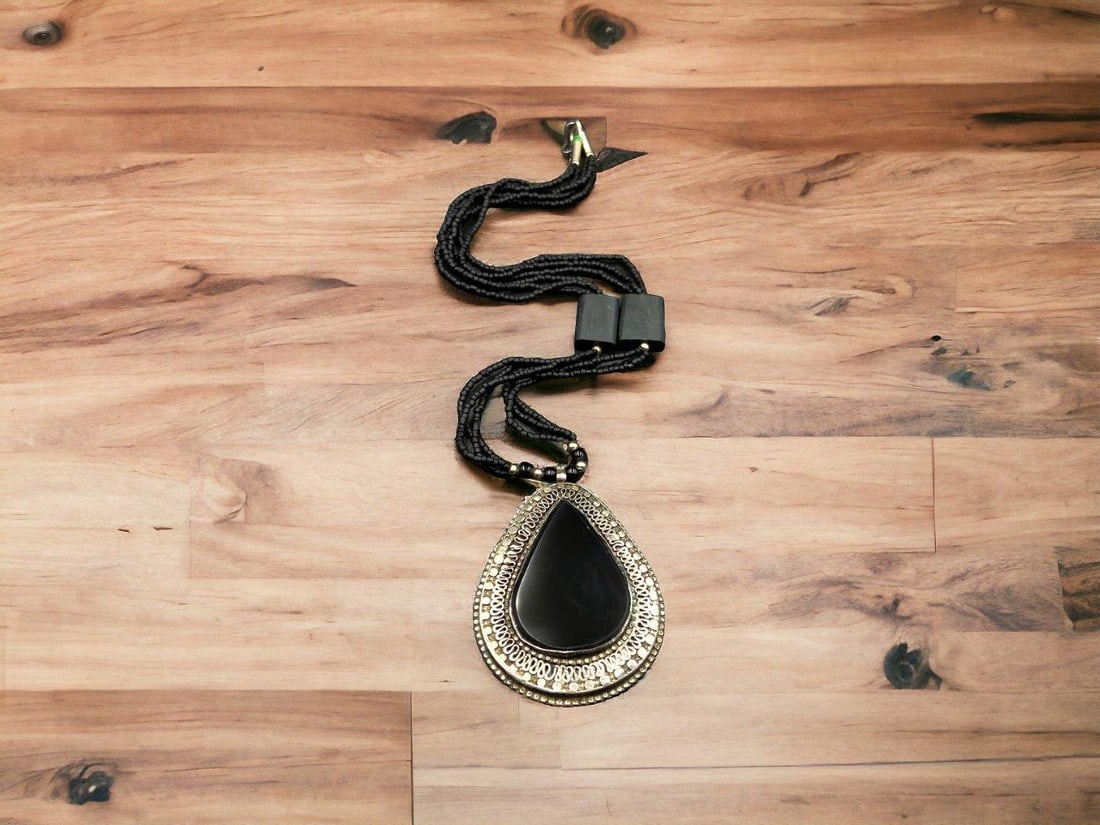 Ethnic necklace / Black Agate necklace - Kuchi necklace in Agate (1 of 2)