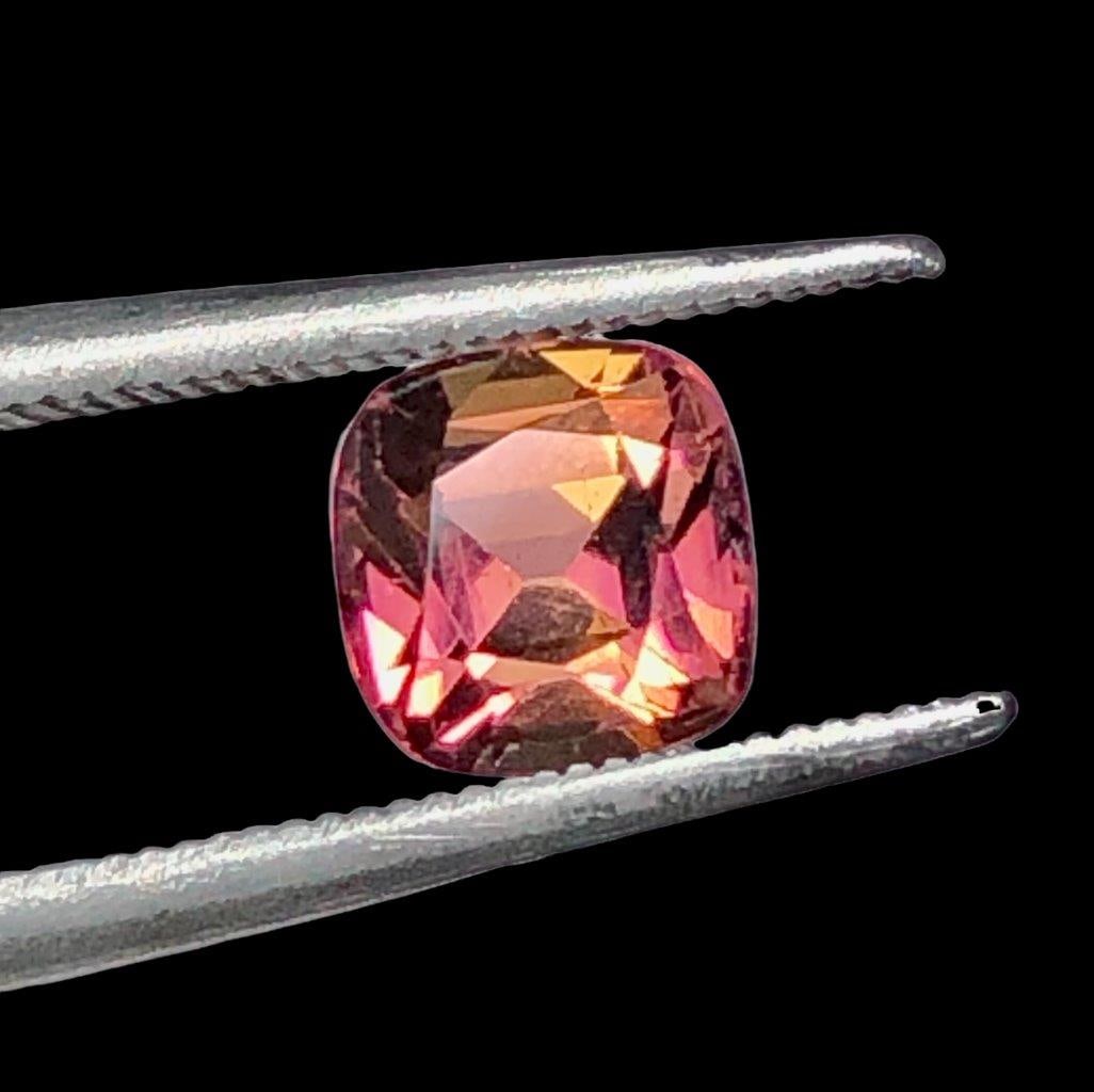 1.40 Carats Deep Pink Tourmaline - 6X6X5 mm: 1.40 Carats Deep Pink Tourmaline - 6X6X5 mmShipping Rate: $15.00 .shipping rates are determined by Parcel weight and destination.Combined shipping: We offer combine shipping on multiple items purchase