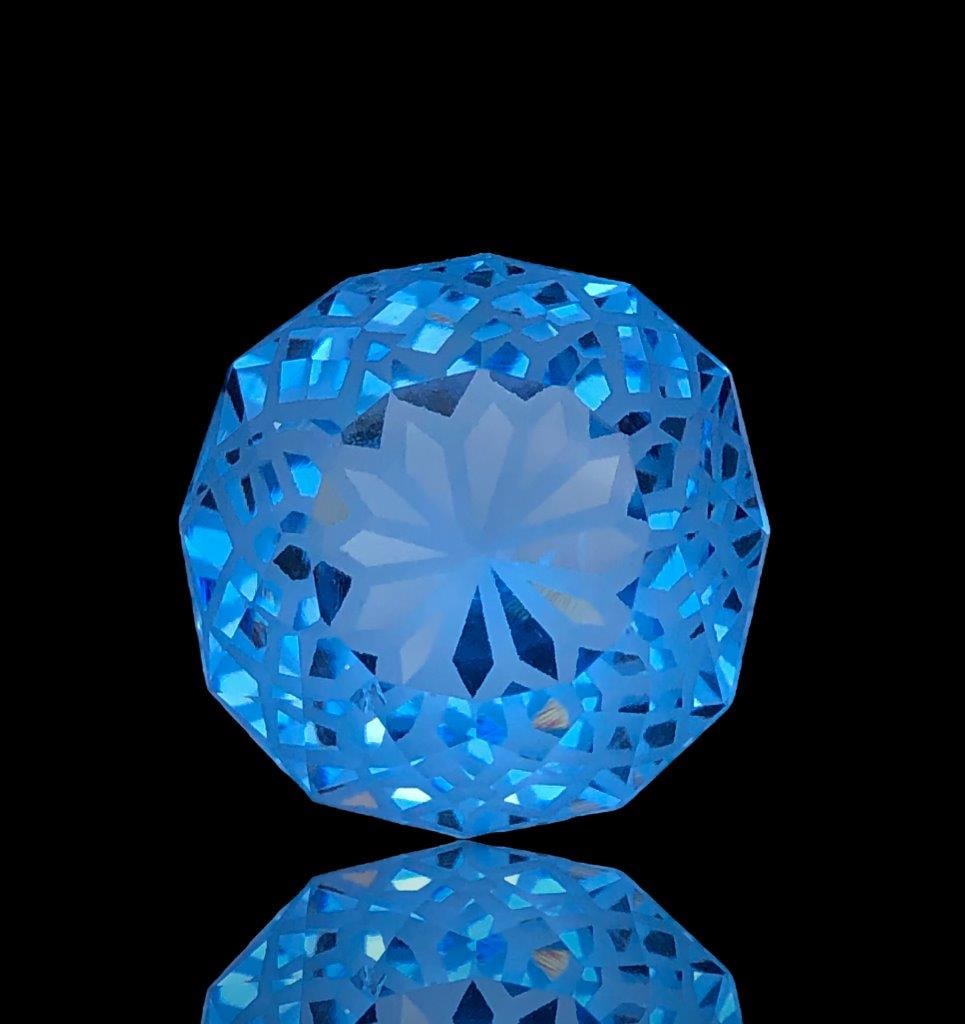 18.55 Carats AAA Quality Swiss Blue Topaz - 16X16X10 mm: 18.55 Carats AAA Quality Swiss Blue Topaz - 16X16X10 mm Shipping Rate: FREE SHIPPINGshipping rates are FREE WORLDWIDECombined shipping: We offer combine shipping on multiple items purchased to reduce 
