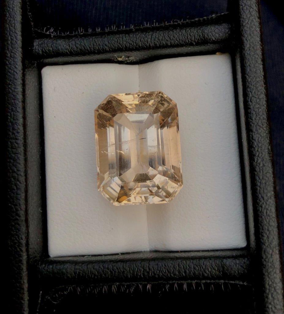 Emerald Cut Golden Topaz - 22.85 Carats - 17X13X11 mm: Emerald Cut Golden Topaz - 22.85 Carats - 17X13X11 mmShipping Rate: $15.00 .shipping rates are determined by Parcel weight and destination.Combined shipping: We offer combine shipping on multiple item