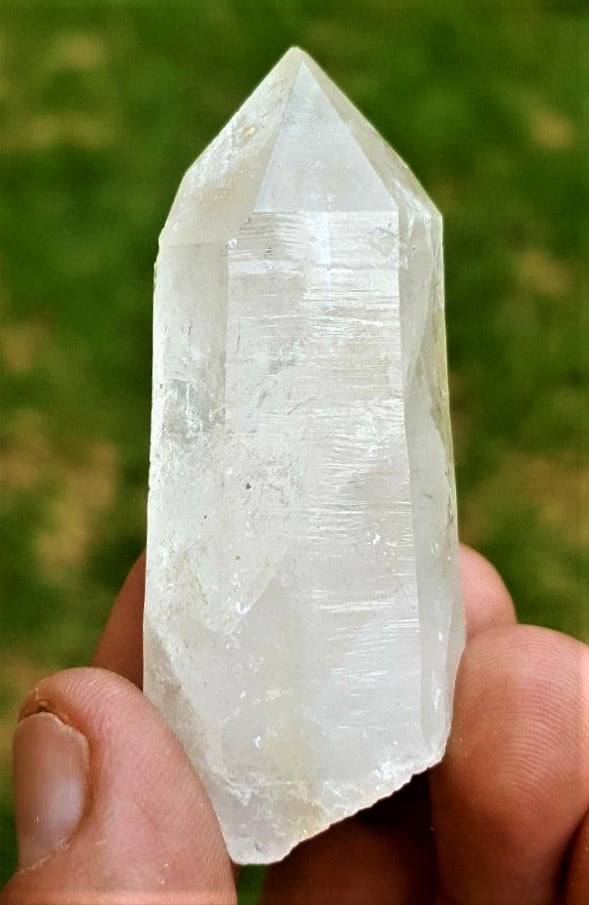 Milky Quartz Crystal - 44.5 grams: Milky Quartz Crystal - 44.5 grams Shipping: $23.00. Shipping rates are determined by Parcel weight and destination.
