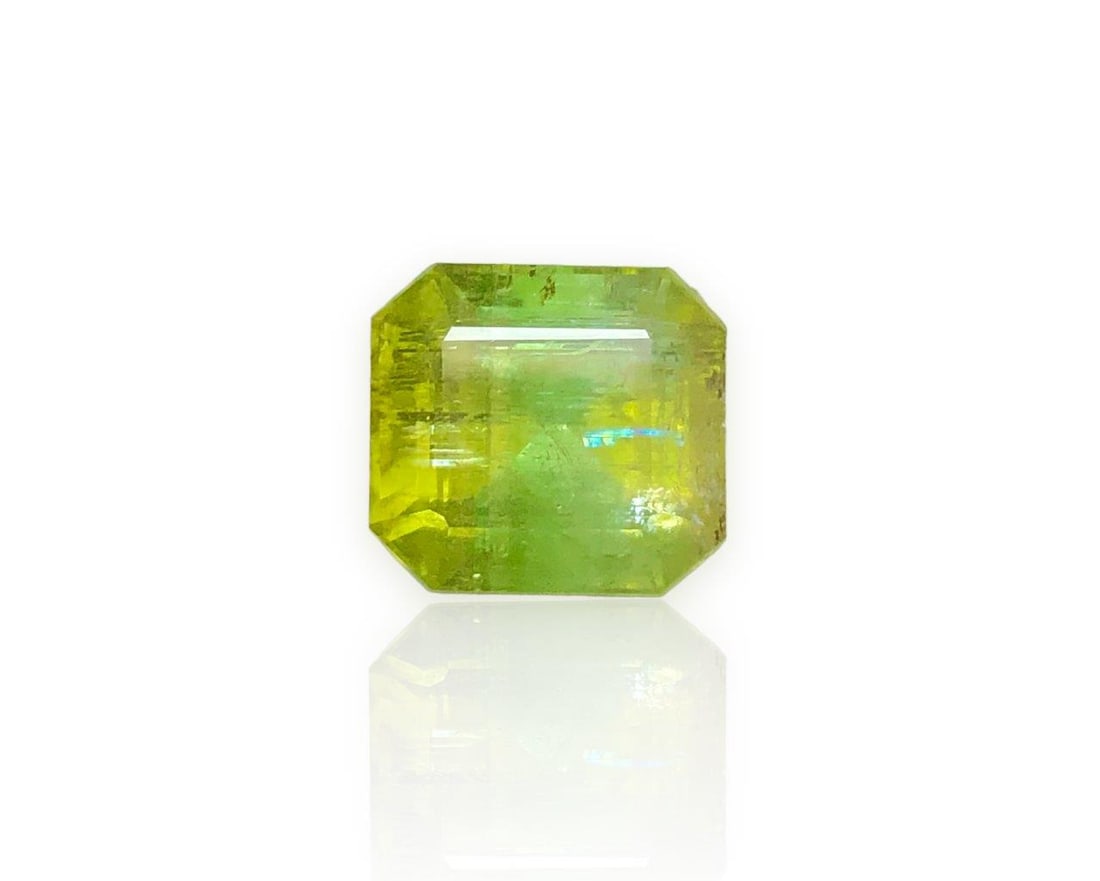 5.20 Carats Green Tourmaline - 10X9X7 mm: 5.20 Carats Green Tourmaline - 10X9X7 mmShipping Rate: $15.00 .shipping rates are determined by Parcel weight and destination.Combined shipping: We offer combine shipping on multiple items purchased t