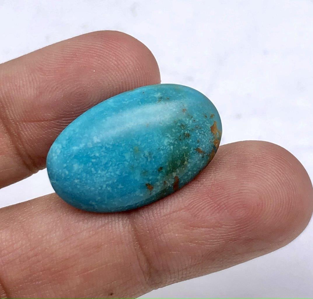 25.20 Carats Natural Turquoise CAB - 26X16X9 mm: 25.20 Carats Natural Turquoise CAB - 26X16X9 mm SHIPPING: 23$