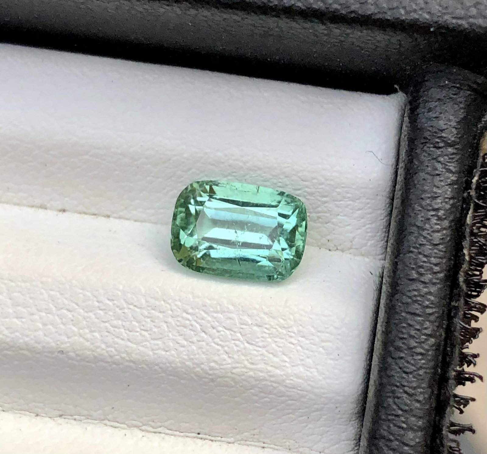 2.25 Carats Cushion Cut Natural Tourmaline Gemstone - 8X6X5 mm: 2.25 Carats Cushion Cut Natural Tourmaline Gemstone - 8X6X5 mm SHIPPING: 23$