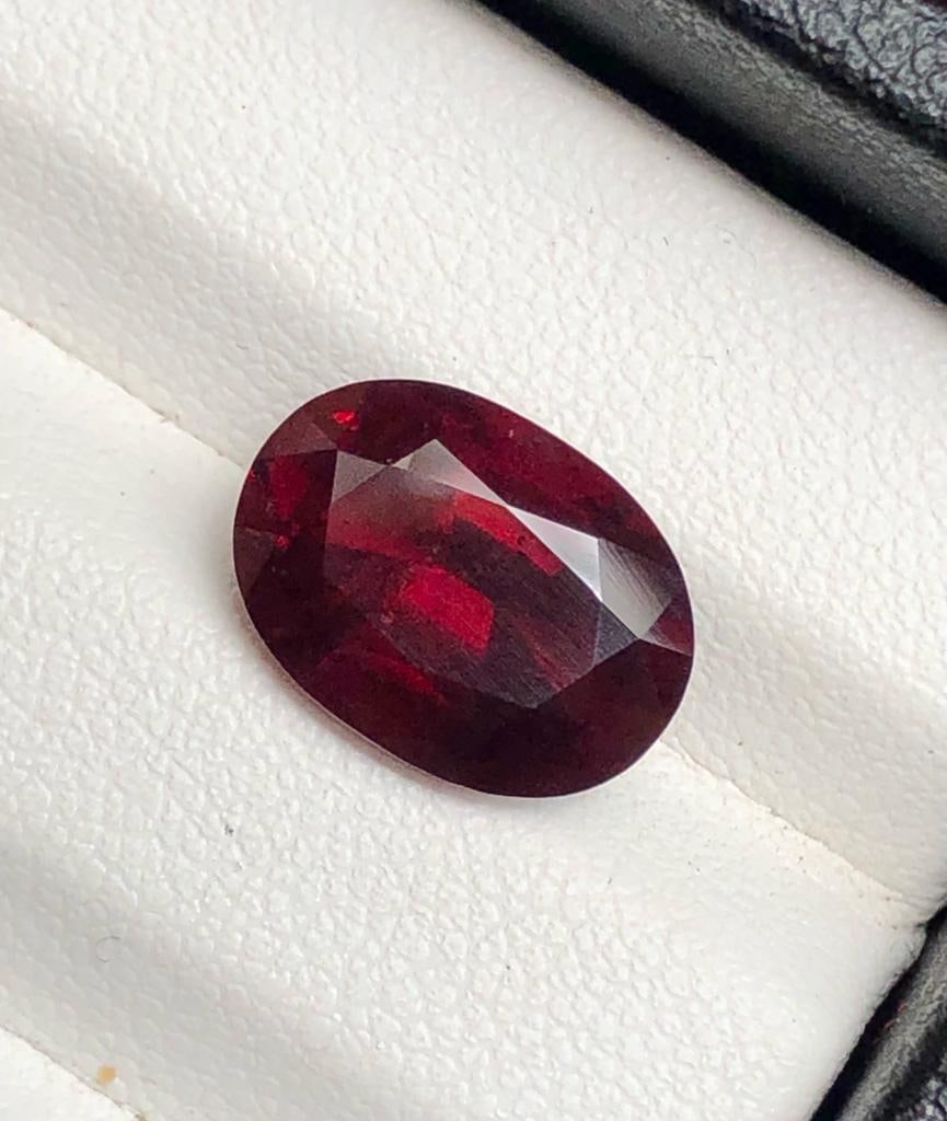 Beautiful Rhodolite Garnet Gemstone - 13X9X7 mm: 1.90 Carats Natural Pink Spinel From Tajikistan - 10X6X4 mm SHIPPING: 23$