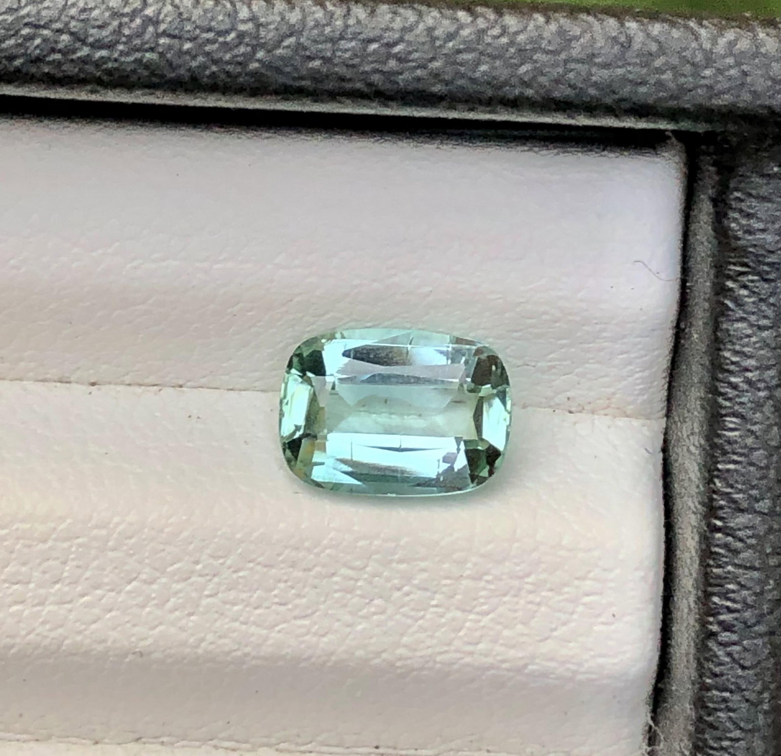 Seaform Tourmaline Gemstone - 1.80 Carats - 8X6X4 mm: Seaform Tourmaline Gemstone - 1.80 Carats - 8X6X4 mm SHIPPING: 23$