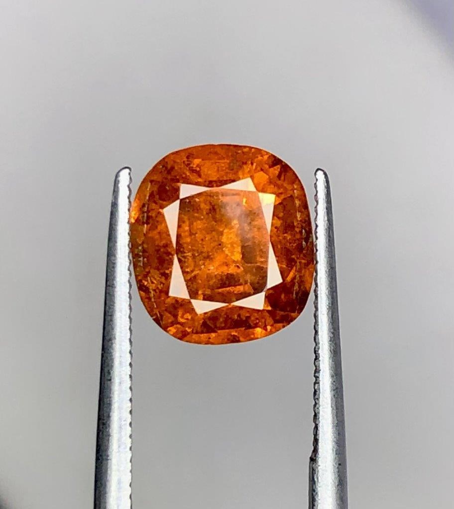4 Carats Natural Hessonite Garnet Gemstone - 9X9X6 mm: 4 Carats Natural Hessonite Garnet Gemstone - 9X9X6 mm Shipping: