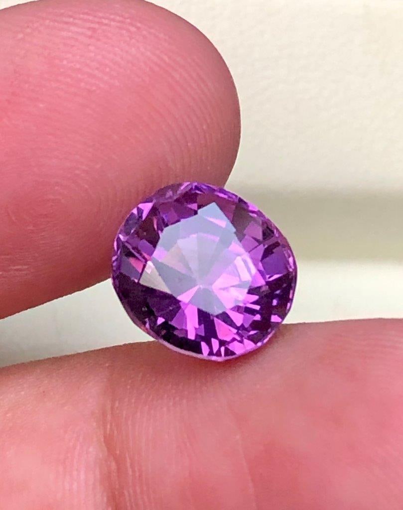 4.10 Cts Deep Purple Natural Amethyst loose gemstone - 10.5X7X8 mm: 4.10 Cts Deep Purple Natural Amethyst loose gemstone - 10.5X7X8 mmShipping: