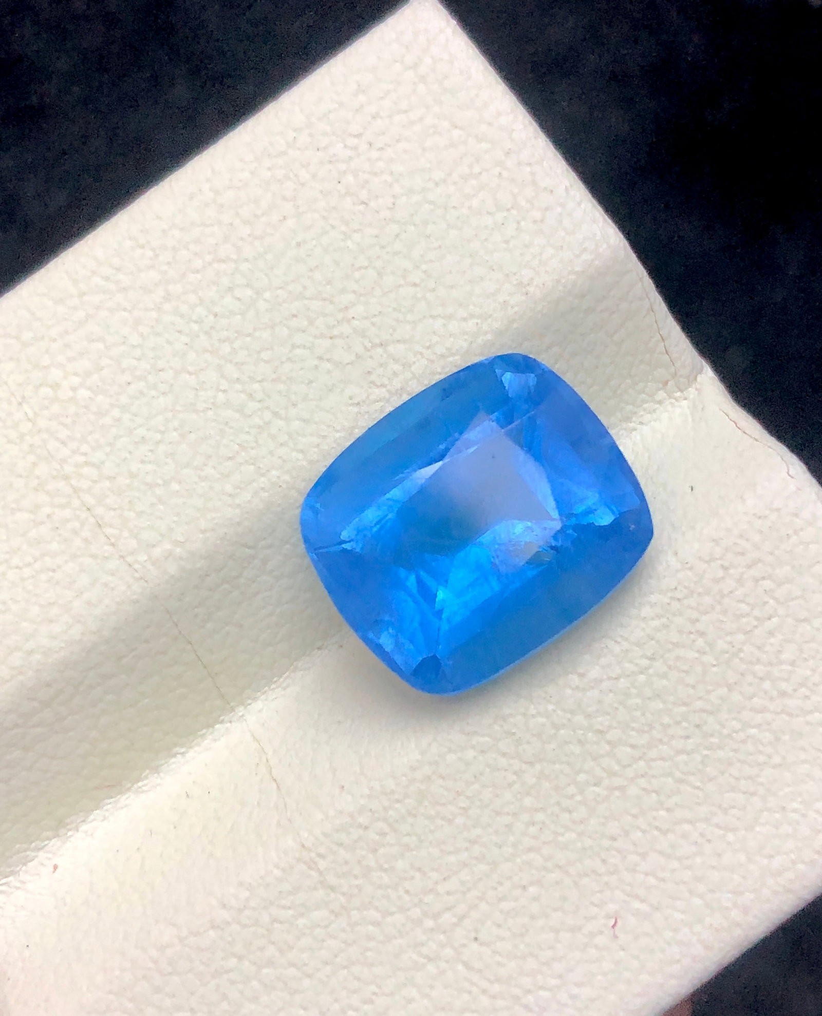 8.50 Carats Aquamarine santa Maria Color Deep Blue Top Quality Gemstone - 13X12X8 mm: 8.50 Carats Aquamarine santa Maria Color Deep Blue Top Quality Gemstone - 13X12X8 mmShipping Rate: $15.00 .shipping rates are determined by Parcel weight and destination.Combined shipping: We offer co