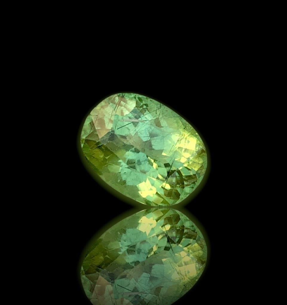 Rutiled Peridot - 7.15Carats - 13X10X8 mm: Rutiled Peridot - 7.15Carats - 13X10X8 mmShipping Rate: $15.00 .shipping rates are determined by Parcel weight and destination.Combined shipping: We offer combine shipping on multiple items purchased 