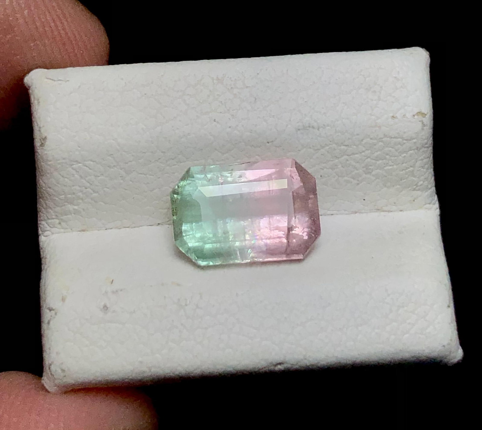 2.05 Carats Bi-Color Natural Tourmaline Gemstone - 9X6X4 mm: 2.05 Carats Bi-Color Natural Tourmaline Gemstone - 9X6X4 mmShipping Rate: $15.00 .shipping rates are determined by Parcel weight and destination.Combined shipping: We offer combine shipping on multipl