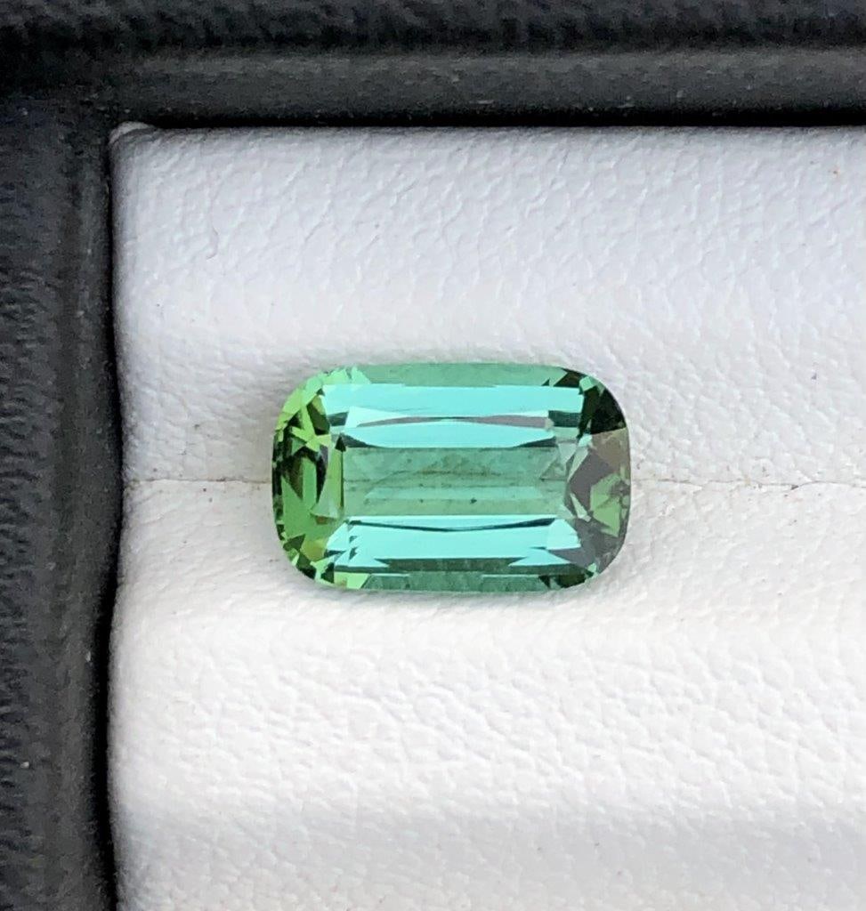 1.75 Carats Natural Mint Green Tourmaline Gem - 19X7X5 mm: 1.75 Carats Natural Mint Green Tourmaline Gem - 19X7X5 mm SHIPPING: 23$ Worldwide