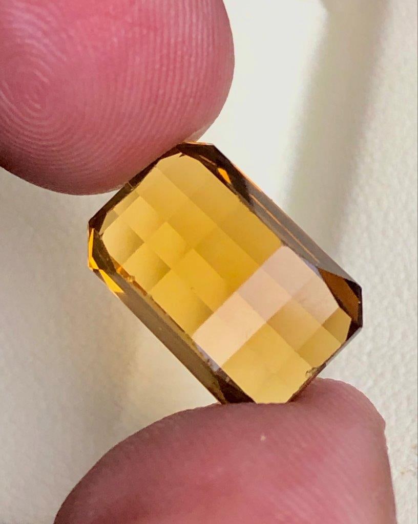8.20Ct Honey Citrine Gemstone, Golden Quartz, Custom Jewelry 15X10X7 mm: 8.20Ct Honey Citrine Gemstone, Golden Quartz, Custom Jewelry 15X10X7 mm SHIPPING: 23$ Worldwide