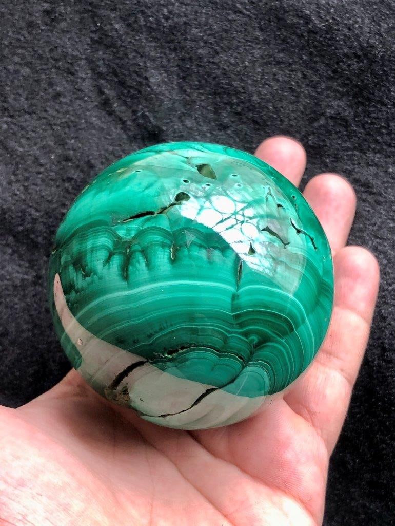 Rare Malachite Sphere 550g Genuine Velvet Pattern Green Crystal Ball Large Polished Healing Stone (1 of 5)