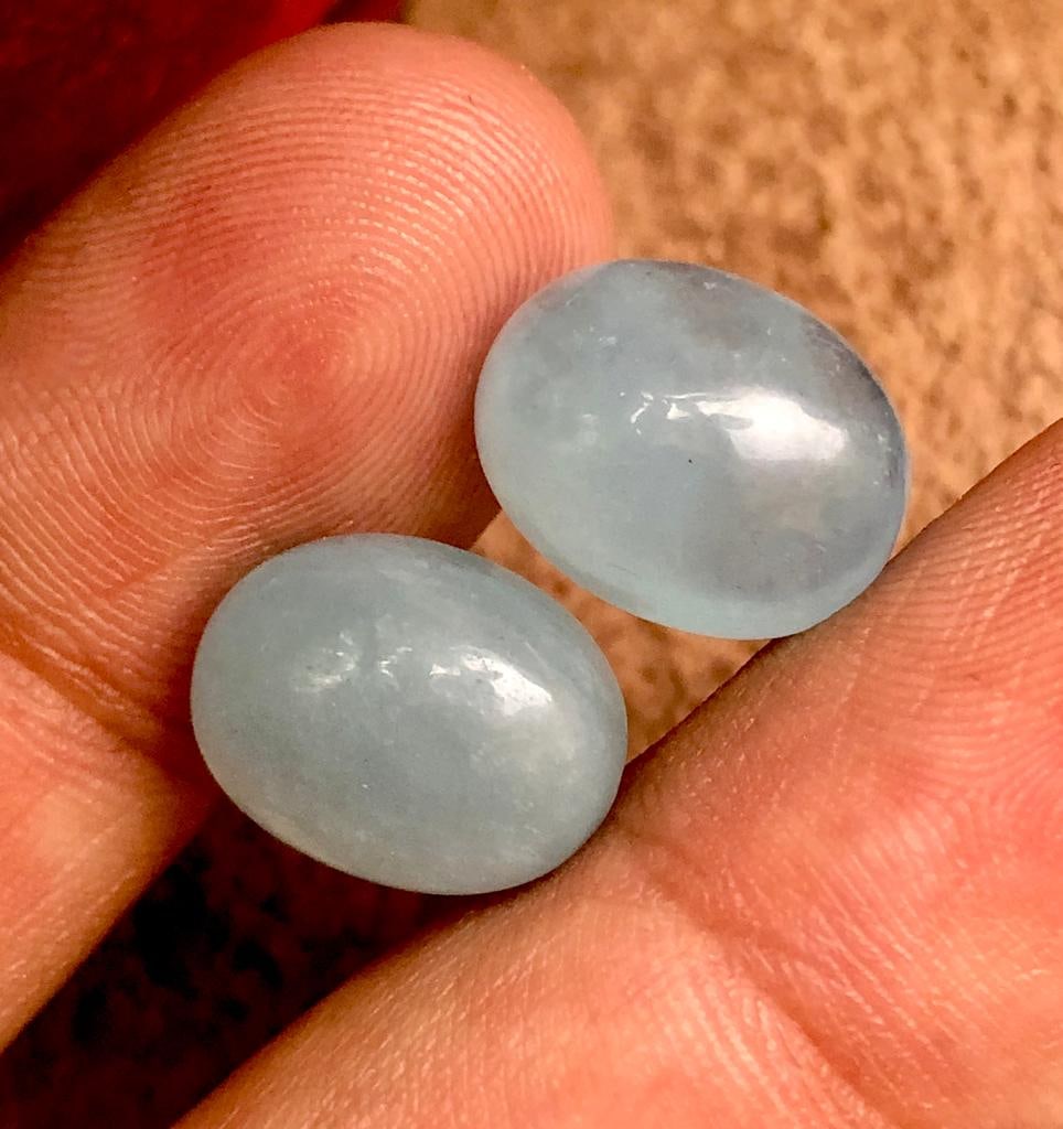 20.05 Carats Paired Aquamarine Cabs for Jewelry - 15X12X8 mm: 20.05 Carats Paired Aquamarine Cabs for Jewelry - 15X12X8 mm SHIPPING: 23$