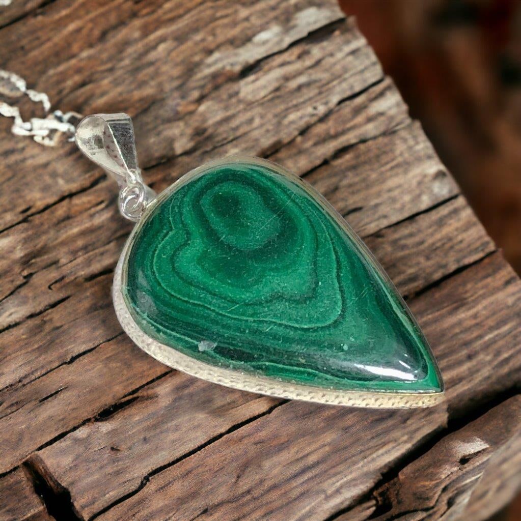 Sterling Silver Handmade Pendant Malachite Healing Jewelry: Sterling Silver Handmade Pendant Malachite Healing Jewelry Shipping:
