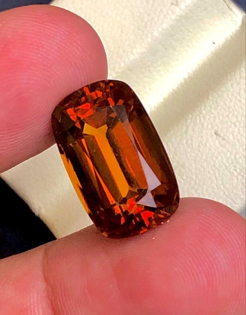 13.45Ct Honey Citrine Gemstone, Golden Quartz, Custom Jewelry 20X13X8 mm: 13.45Ct Honey Citrine Gemstone, Golden Quartz, Custom Jewelry 20X13X8 mm SHIPPING: 23$ Worldw