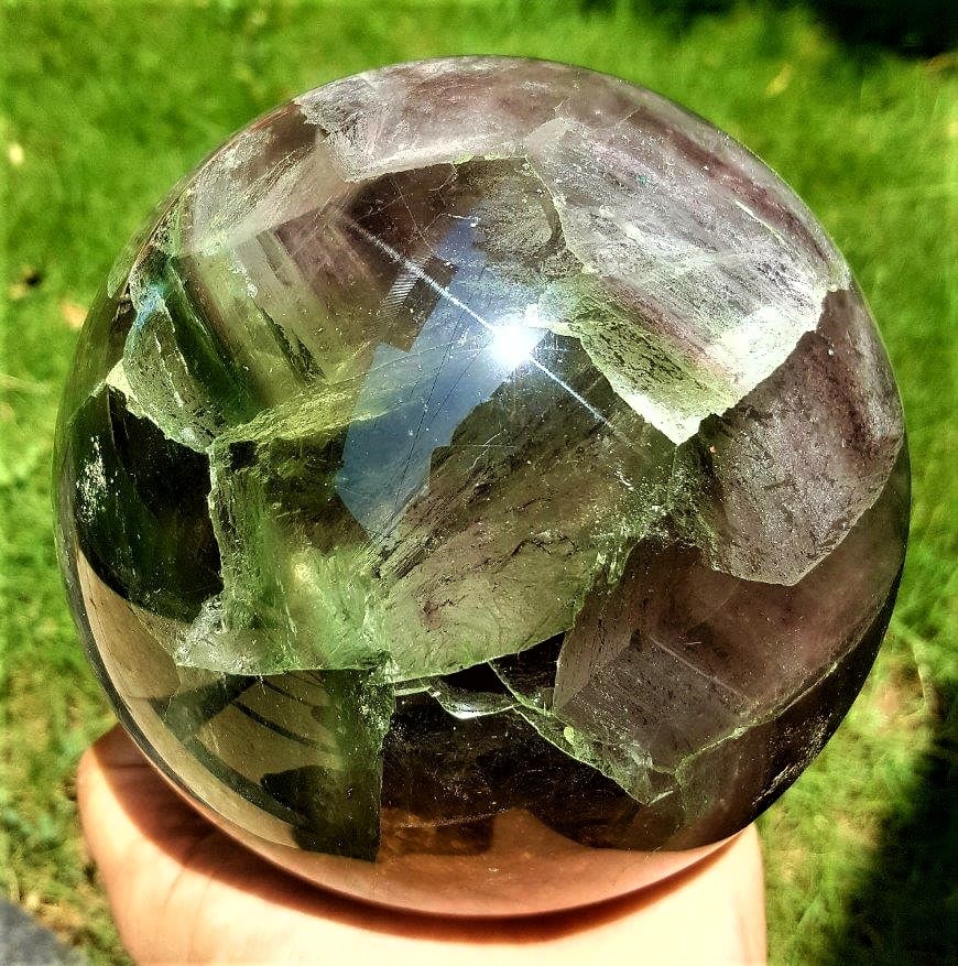 5.2 KG Huge Fluorite Sphere: 5.2 KG Huge Fluorite SphereShipping Rate: $80.00 .shipping rates are determined by Parcel weight and destination.Combined shipping: We offer combine shipping on multiple items purchased to reduce ship