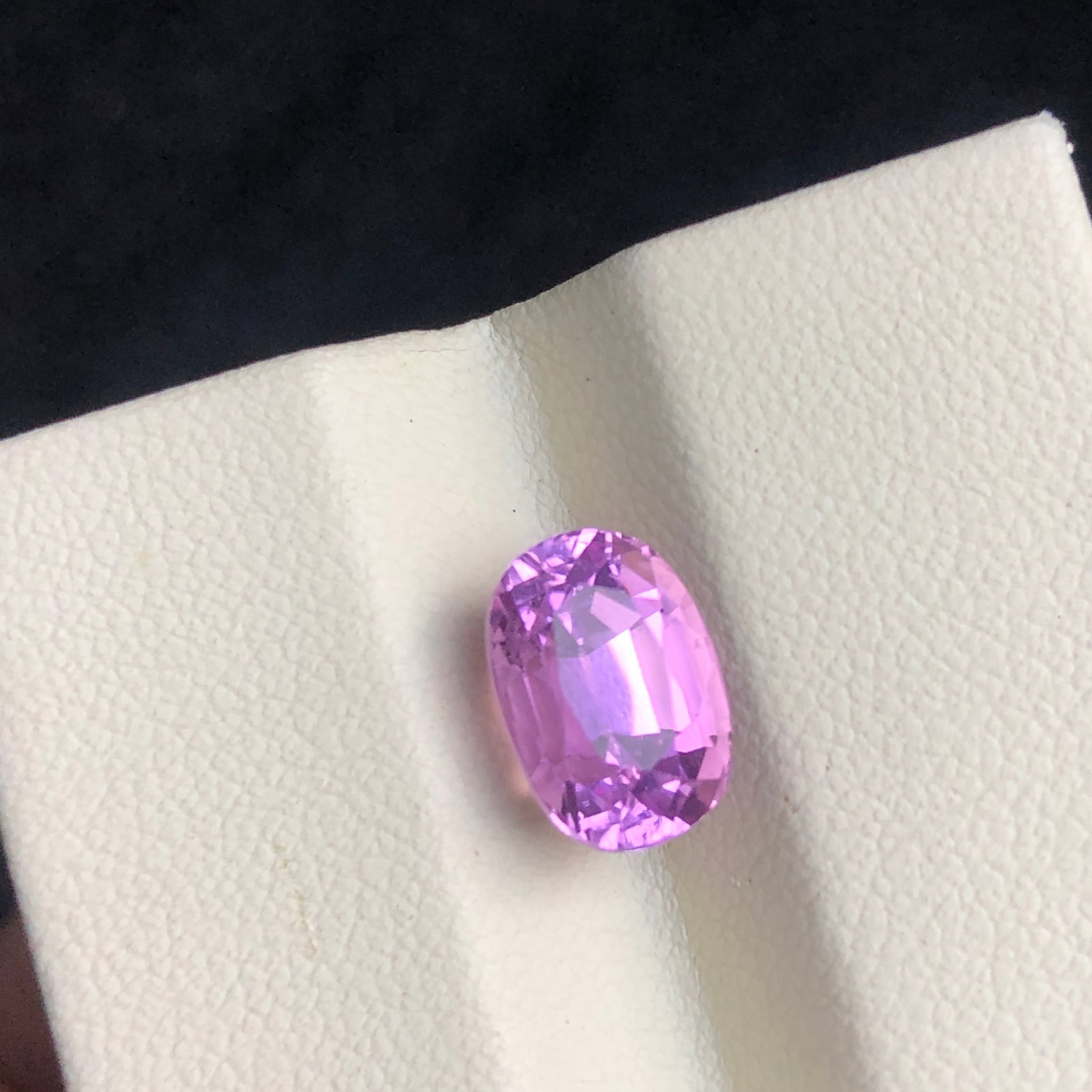 4.40 Carats Deep Pink Kunzite Top Quality - 11X7.5X8 mm: 4.40 Carats Deep Pink Kunzite Top Quality - 11X7.5X8 mmShipping Rate: 23$ WorldWideshipping rates are determined by Parcel weight and destination.Combined shipping: We offer combine shipping on multip