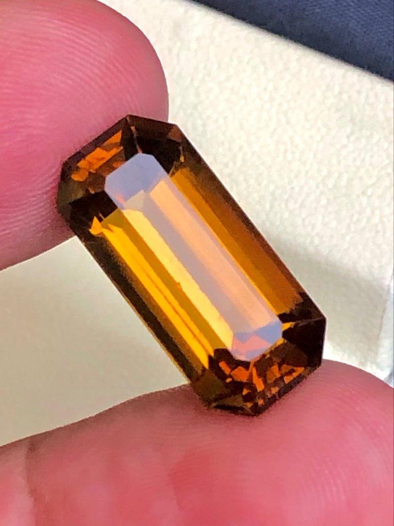 11.30 Cts Honey Citrine Gemstone, Golden Quartz, Custom Jewelry 20X9X9 mm: 11.30 Cts Honey Citrine Gemstone, Golden Quartz, Custom Jewelry 20X9X9 mm Choose design of your own and we will make it for youWe accept custom order in Sterling Silver, Gold and Platinum in WholeSale