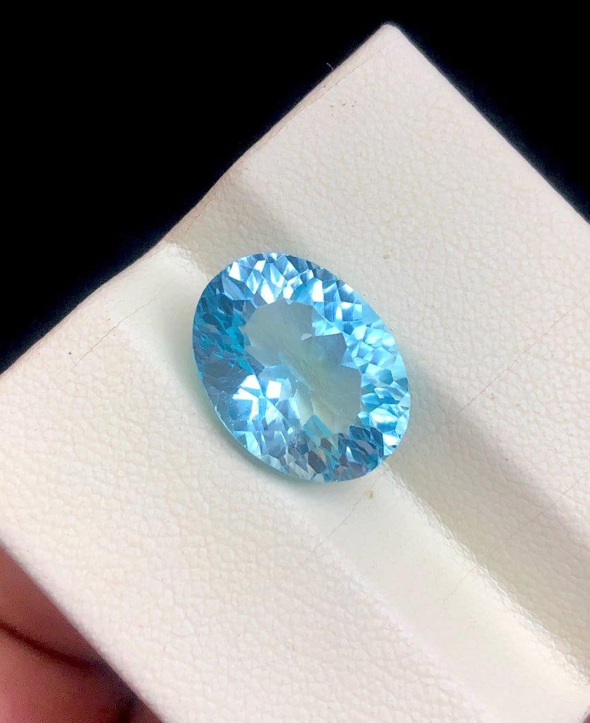 11.50 carats AAA Quality Laser cut Swiss Blue Topaz 15?12?8 mm: 11.50 carats AAA Quality Laser cut Swiss Blue Topaz 15?12?8 mmPerfect For: Custom Jewelry & Collection Choose design of your own and we will make it for youWe accept custom order in Sterling Silver, G