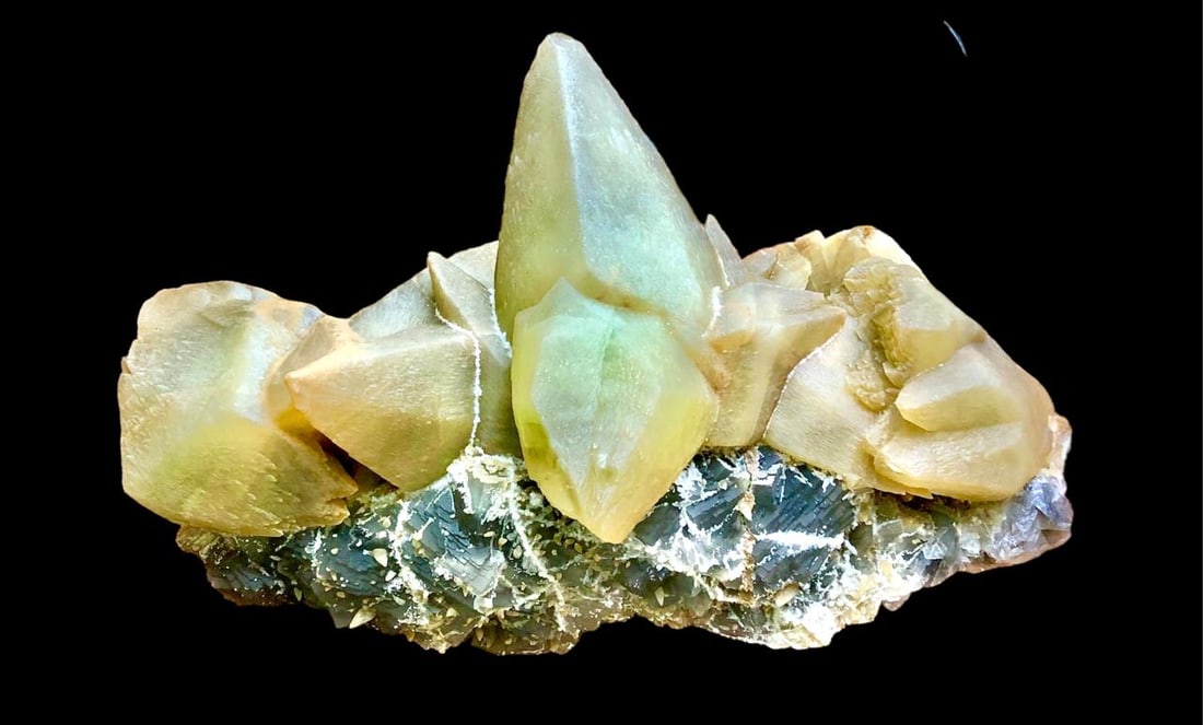 90 KG Museum GRADE Mineral Specimen - DogTooth Calcite With Cubic Fluorite Undamaged From (1 of 6)