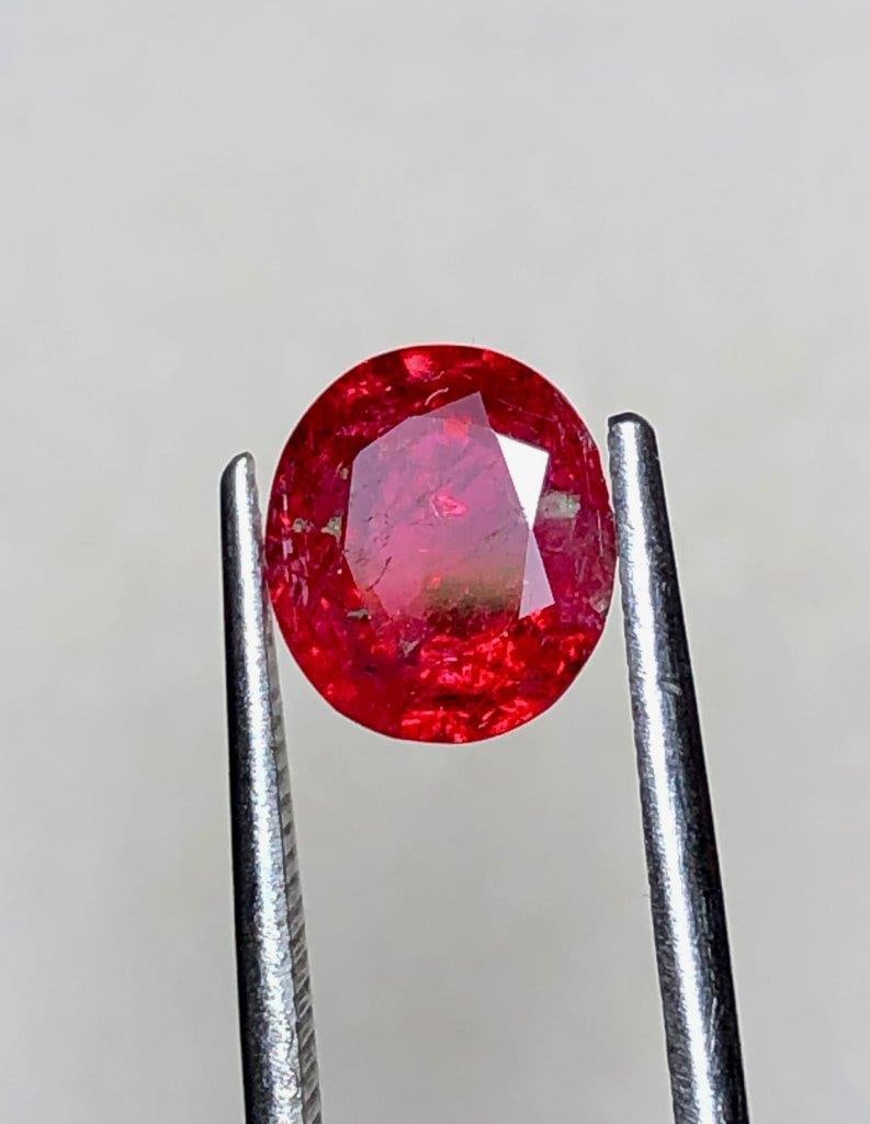 Natural Burmese Spinal - 1.45 Carats - 8X6X4 mm: Natural Burmese Spinal - 1.45 Carats - 8X6X4 mmShipping Rate: FREE SHIPPINGshipping rates are FREE WORLDWIDECombined shipping: We offer combine shipping on multiple items purchased to reduce shipping 