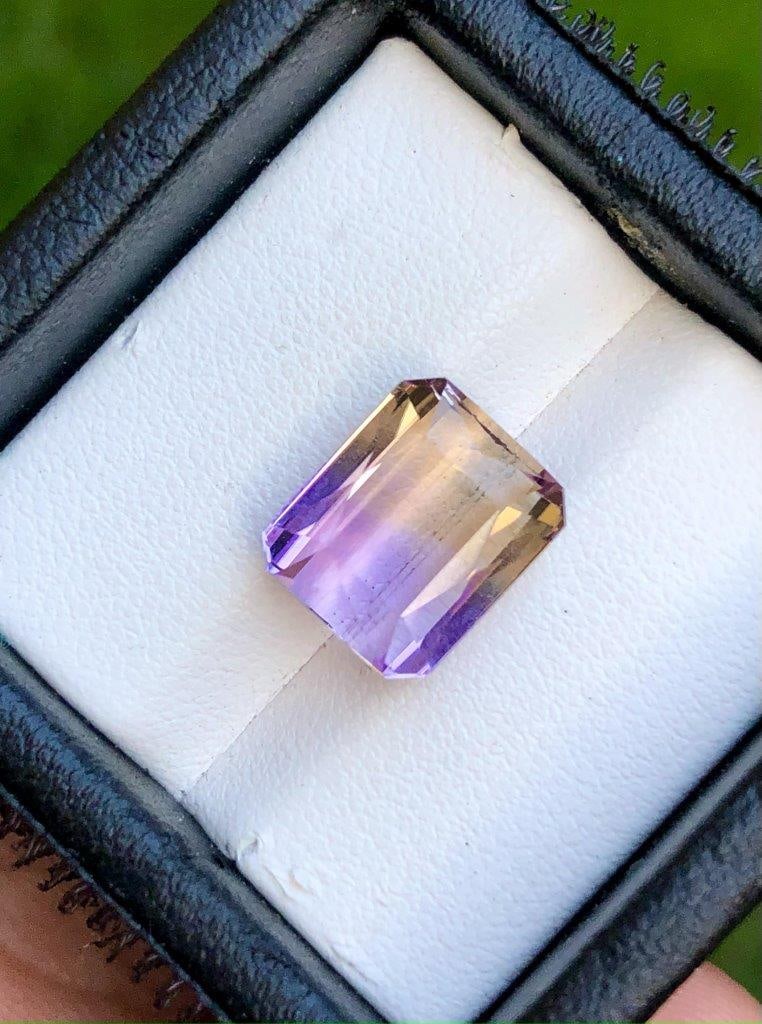 5.85 Carats Ring Size Natural Ametrine - 10X9X7 mm: 5.85 Carats Ring Size Natural Ametrine - 10X9X7 mm Shipping Rate: FREE SHIPPINGshipping rates are FREE WORLDWIDECombined shipping: We offer combine shipping on multiple items purchased to reduce shipp