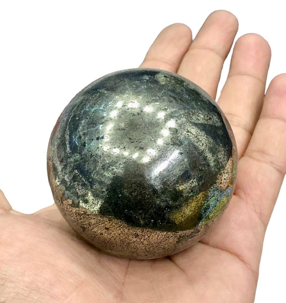 Pyrite Sphere 550 Grams: Pyrite Sphere 550 GramsShipping Rate: $55.00 .shipping rates are determined by Parcel weight and destination.Combined shipping: We offer combine shipping on multiple items purchased to reduce shipping
