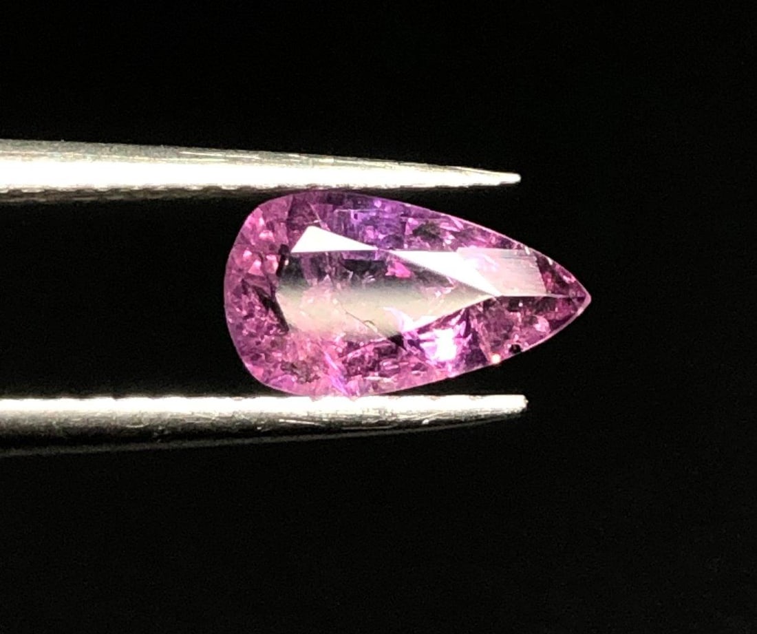 0.95 crts Pear Shape Natural Ruby - 2