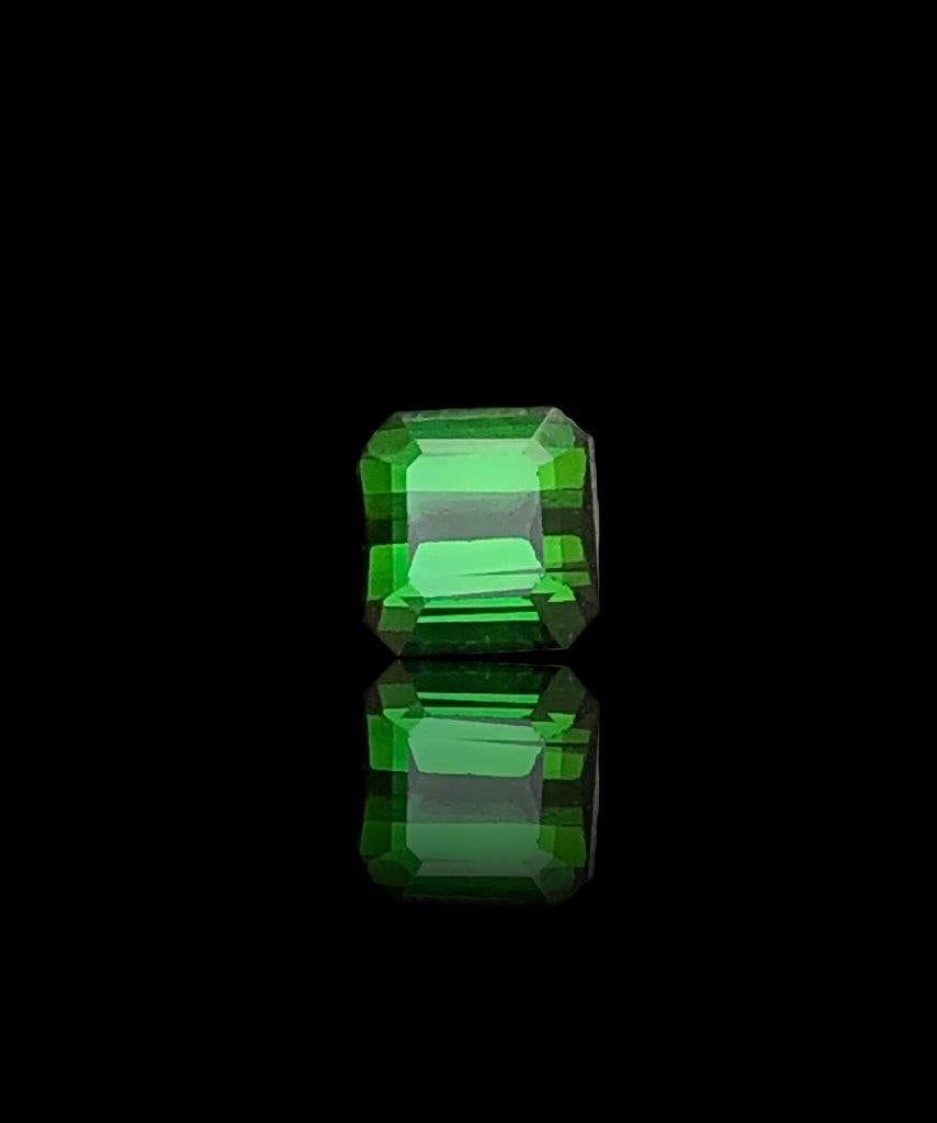 2.30 Carats Deep Green Natural Tourmaline - 7X7X6 mm: 2.30 Carats Deep Green Natural Tourmaline - 7X7X6 mmShipping Rate: $15.00 .shipping rates are determined by Parcel weight and destination.Combined shipping: We offer combine shipping on multiple