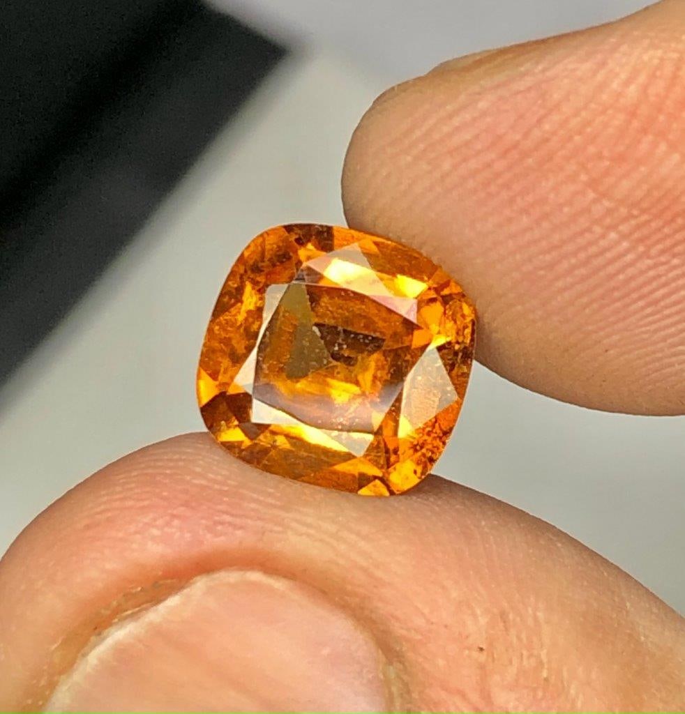1.70 Carats Natural Hessonite Garnet Gemstone - 7.5X7.5X4 mm: 1.70 Carats Natural Hessonite Garnet Gemstone - 7.5X7.5X4 mm Shipping: