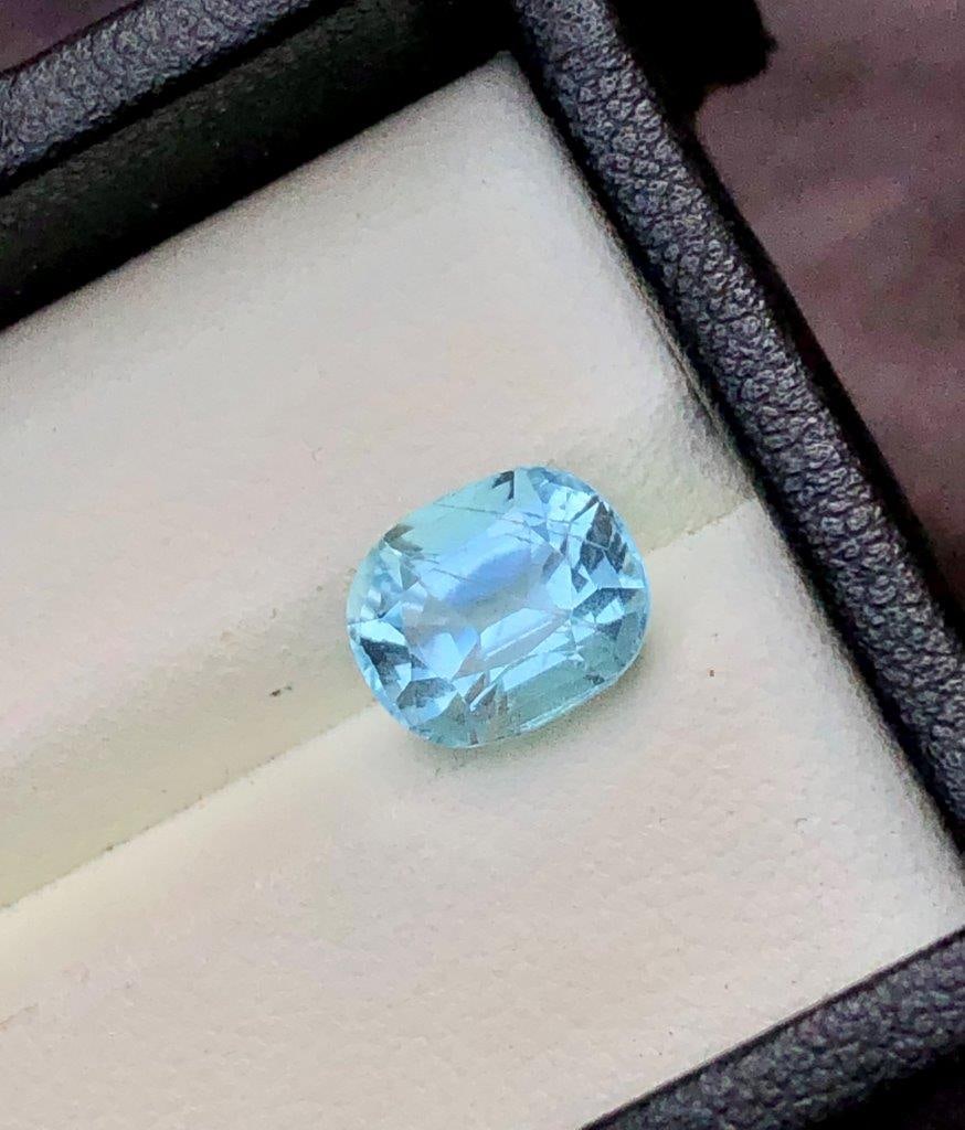 2.90 Carats Natural Santa Maria Aquamarine Gemstone - 10X8X7 mm: 2.90 Carats Natural Santa Maria Aquamarine Gemstone - 10X8X7 mm Shipping: