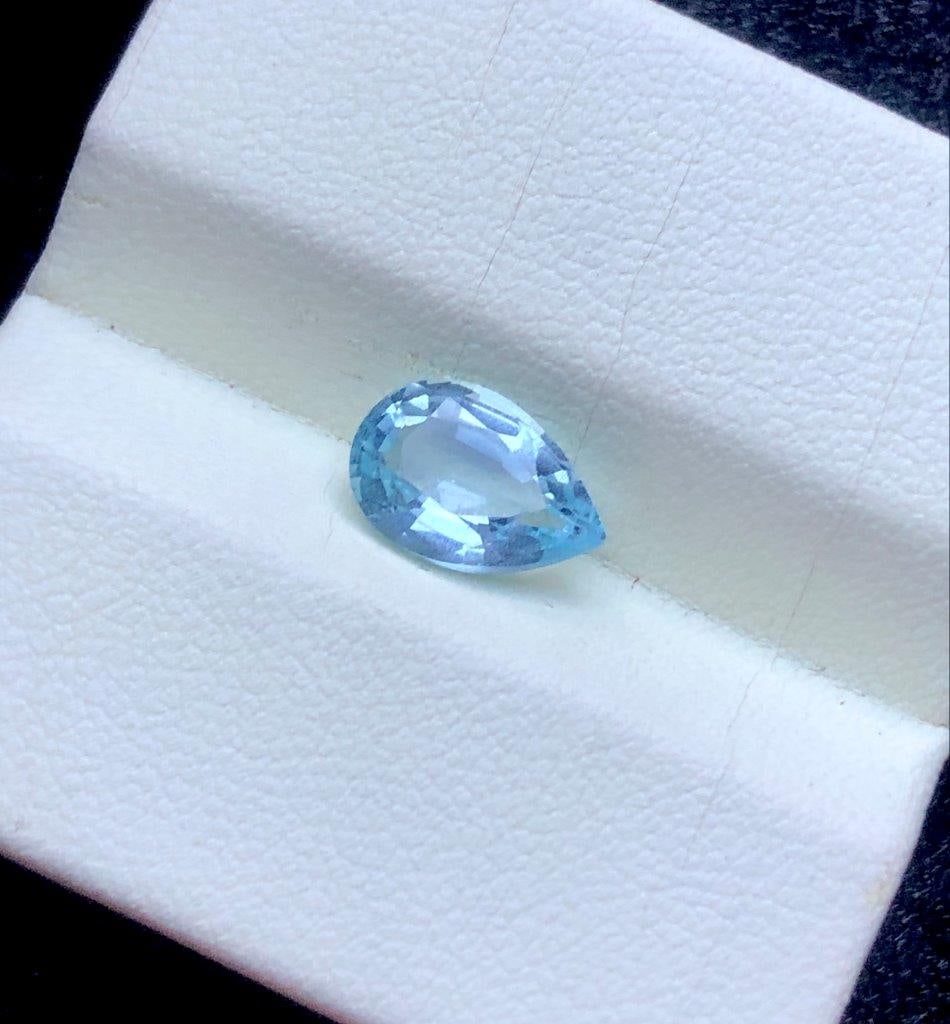 1.85 CARATS PEAR SHAPE AQUAMARINE GEMSTONE - 11X7X5 mm: 1.85 CARATS PEAR SHAPE AQUAMARINE GEMSTONE - 11X7X5 mm Shipping:
