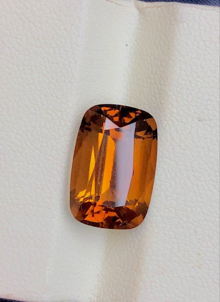 10.35Ct Honey Citrine Gemstone, Golden Quartz, Custom Jewelry 18X11X9 mm: 10.35Ct Honey Citrine Gemstone, Golden Quartz, Custom Jewelry 18X11X9 mm Shipping:
