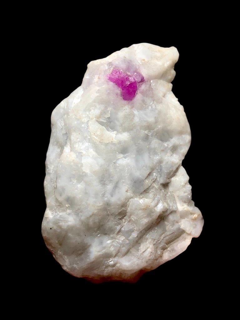 25.35 Grams Ruby Crystal On Mother Rock - 50X30X20 mm: 25.35 Grams Ruby Crystal On Mother Rock - 50X30X20 mmShipping Rate: 23$ .shipping rates are determined by Parcel weight and destination.Combined shipping: We offer combine shipping on multiple items p
