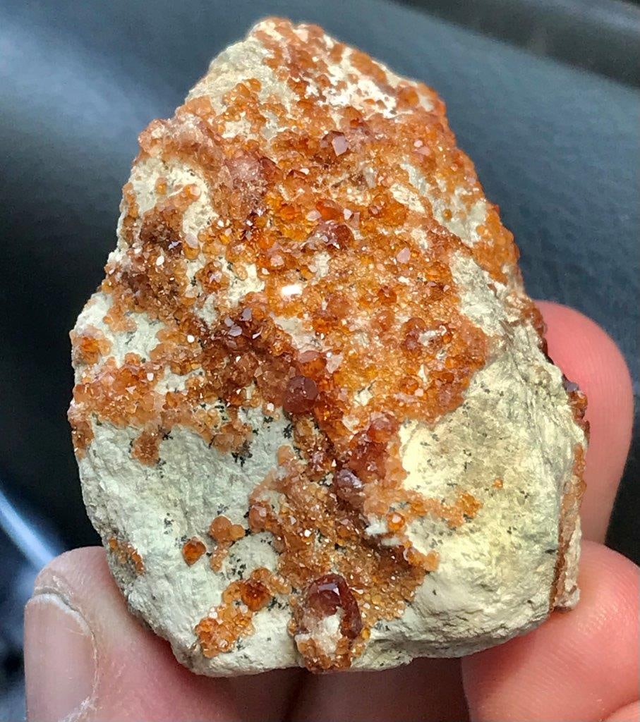 Spessartite Garnet Mineral - SPECIMEN - 69 GRAMS - 49X33X33 mm: Spessartite Garnet Mineral - SPECIMEN - 69 GRAMS - 49X33X33 mmShipping Rate: 23$ .shipping rates are determined by Parcel weight and destination.Combined shipping: We offer combine shipping on multipl