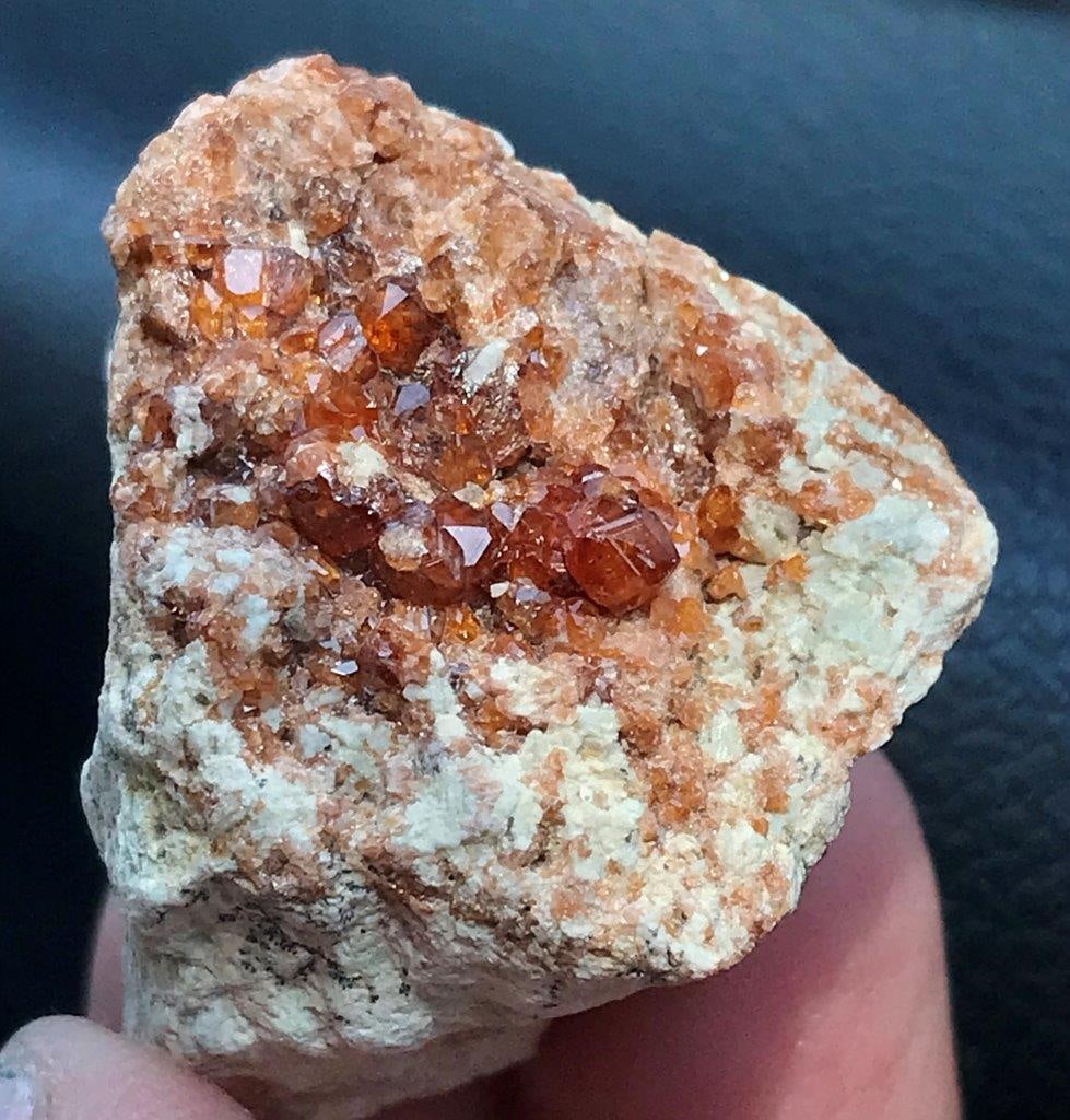 35.59 GRAMS Spessartite Garnet Mineral - SPECIMEN - 33X29X30 mm: 35.59 GRAMS Spessartite Garnet Mineral - SPECIMEN - 33X29X30 mmShipping Rate: 23$ .shipping rates are determined by Parcel weight and destination.Combined shipping: We offer combine shipping on multip