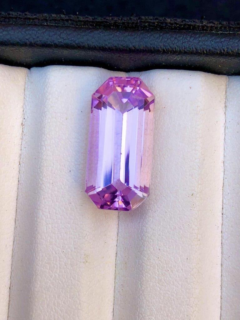 12.85 carats Emerald Cut Natural Pink Kuznite Gemstone - 20X10X8 mm: 12.85 carats Emerald Cut Natural Pink Kuznite Gemstone - 20X10X8 mmShipping Rate: $15.00 .shipping rates are determined by Parcel weight and destination.Combined shipping: We offer combine shipping on