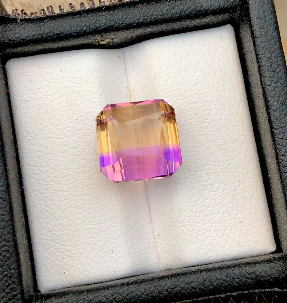 Amazing Ametrine Bi-Colour - 8 Carats - 11X11X9 mm: Amazing Ametrine Bi-Colour - 8 Carats - 11X11X9 mm Shipping Rate: $15.00 .shipping rates are determined by Parcel weight and destination.Combined shipping: We offer combine shipping on multiple items 