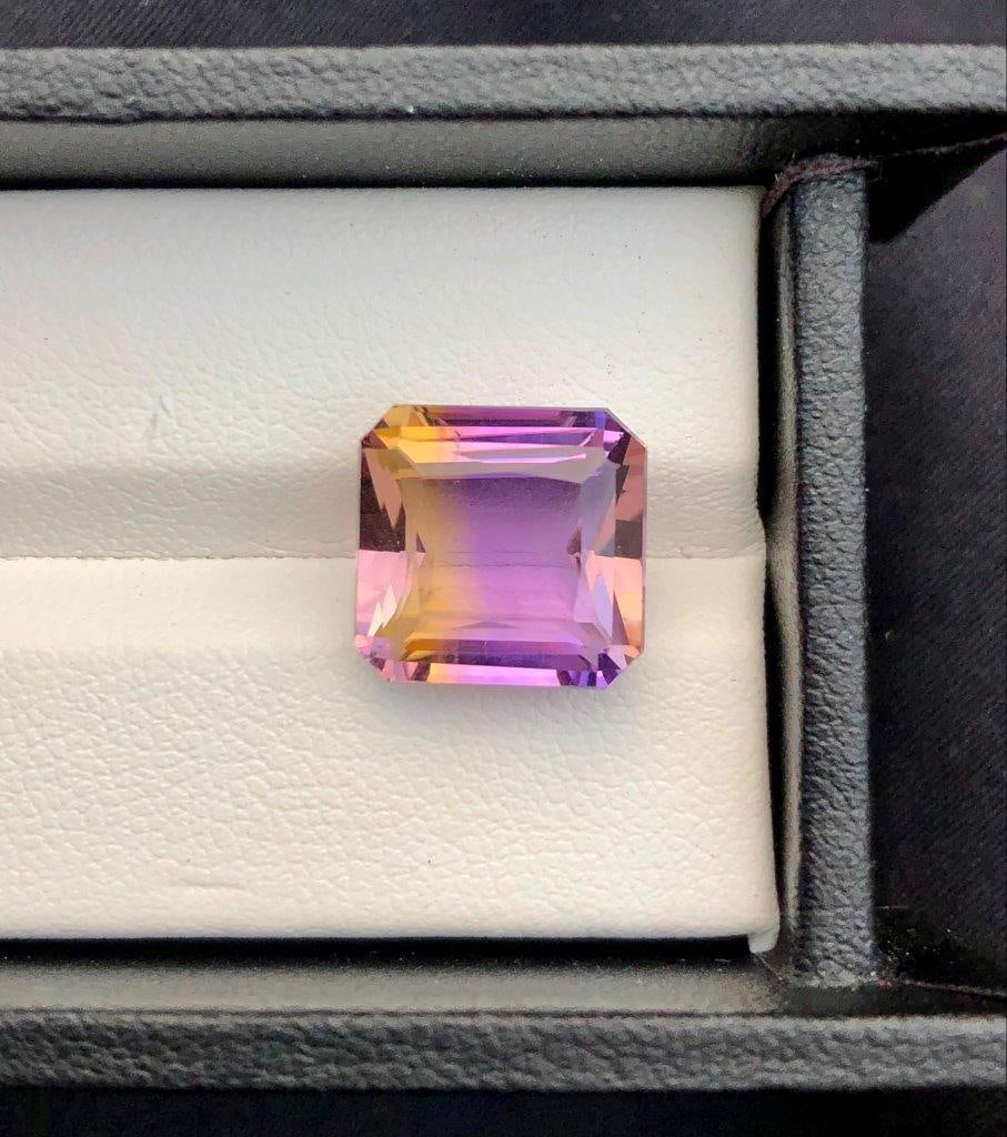 Natural Ametrine - 10.90 Carats - 13X12X10 mm: Natural Ametrine - 10.90 Carats - 13X12X10 mmShipping Rate: $15.00 .shipping rates are determined by Parcel weight and destination.Combined shipping: We offer combine shipping on multiple items purcha
