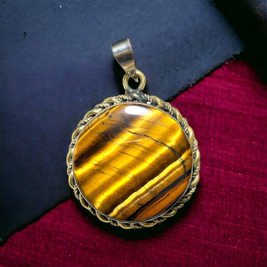 Tiger Eye Pendant, ROUND Cabochon: Tiger Eye Pendant, ROUND Cabochon Shipping: