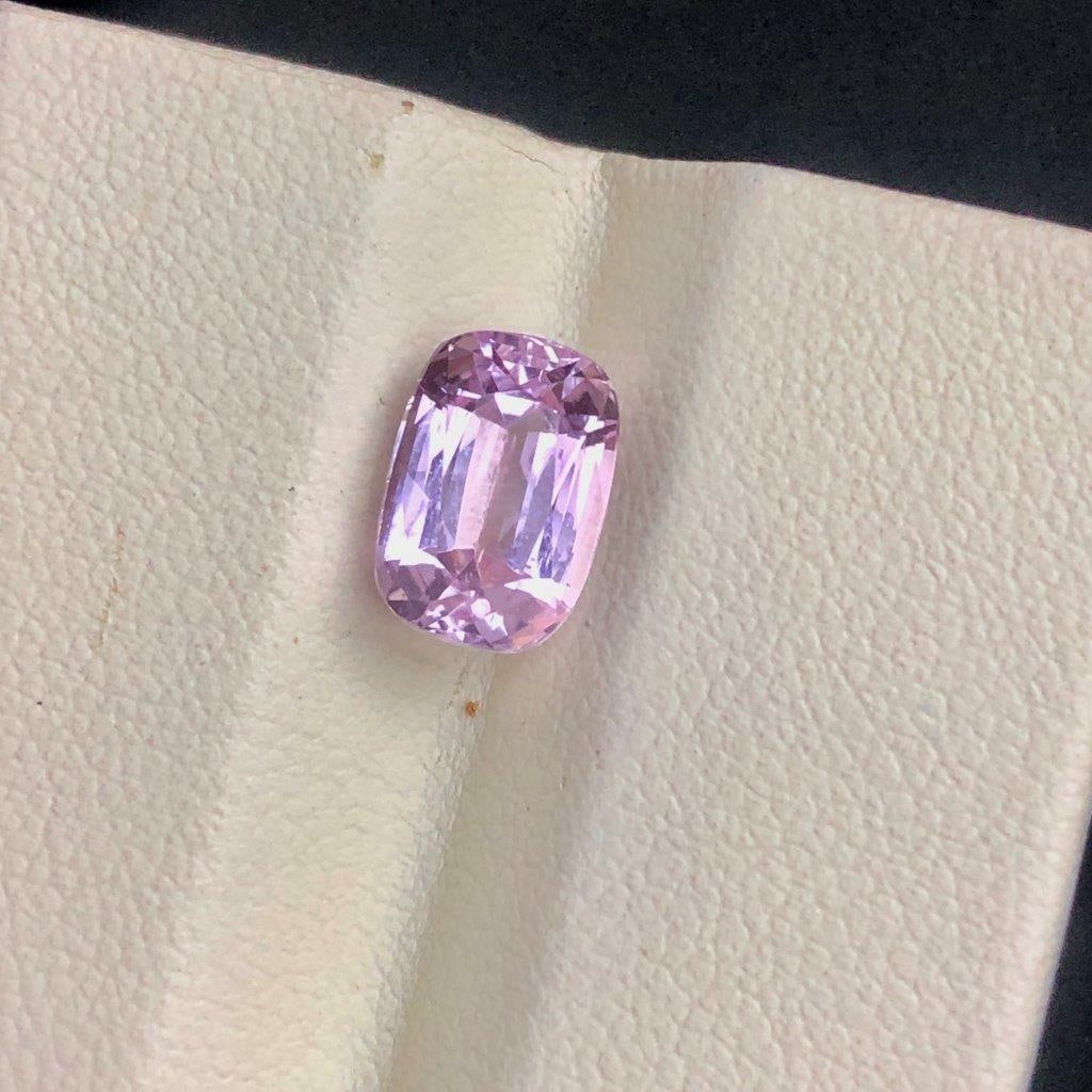3.40 Carats Genuine Afghan Kunzite Beautiful Natural Baby Pink Gemstone 10X7X6 mm: 3.40 Carats Genuine Afghan Kunzite Beautiful Natural Baby Pink Gemstone 10X7X6 mm Shipping: