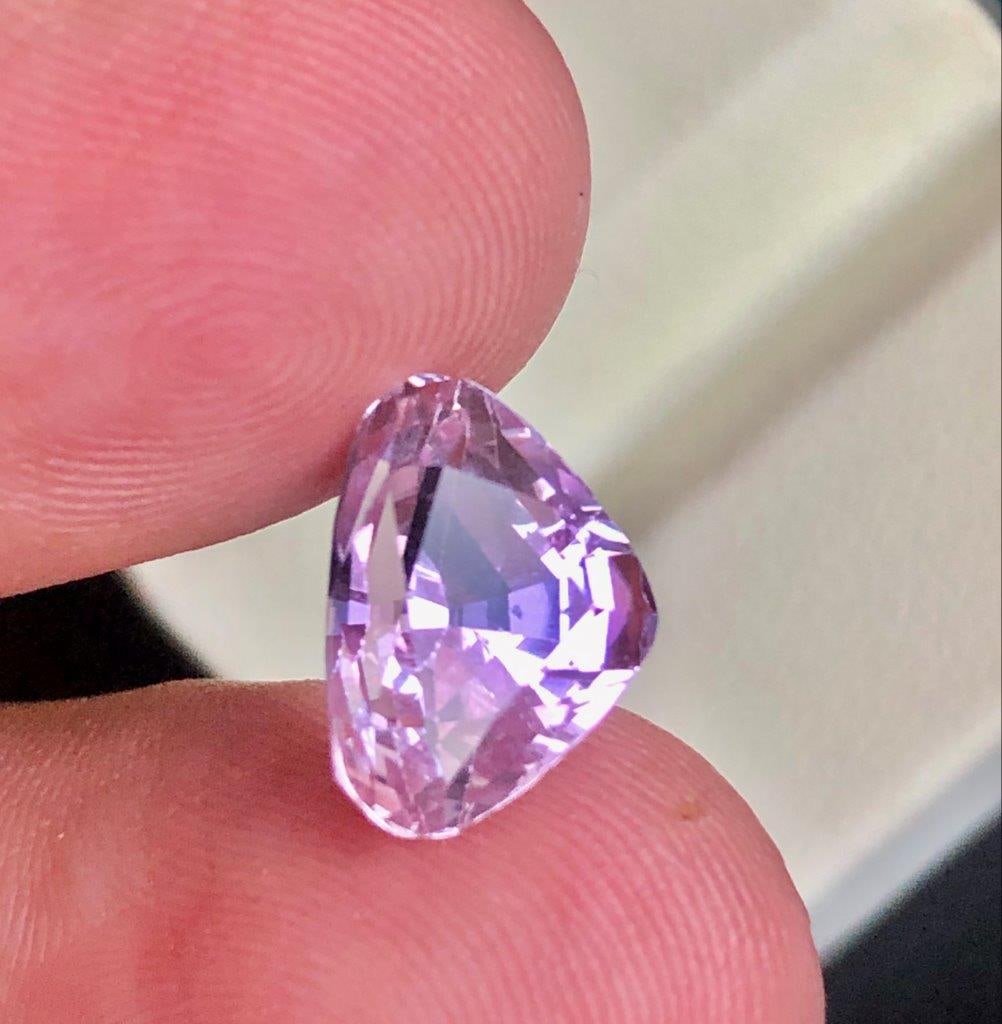 Natural Afghan Kunzite Stunning Baby Pink Loose Gemstone 4.70 Carats 8.5X12X8 mm: Natural Afghan Kunzite Stunning Baby Pink Loose Gemstone 4.70 Carats 8.5X12X8 mmShipping: